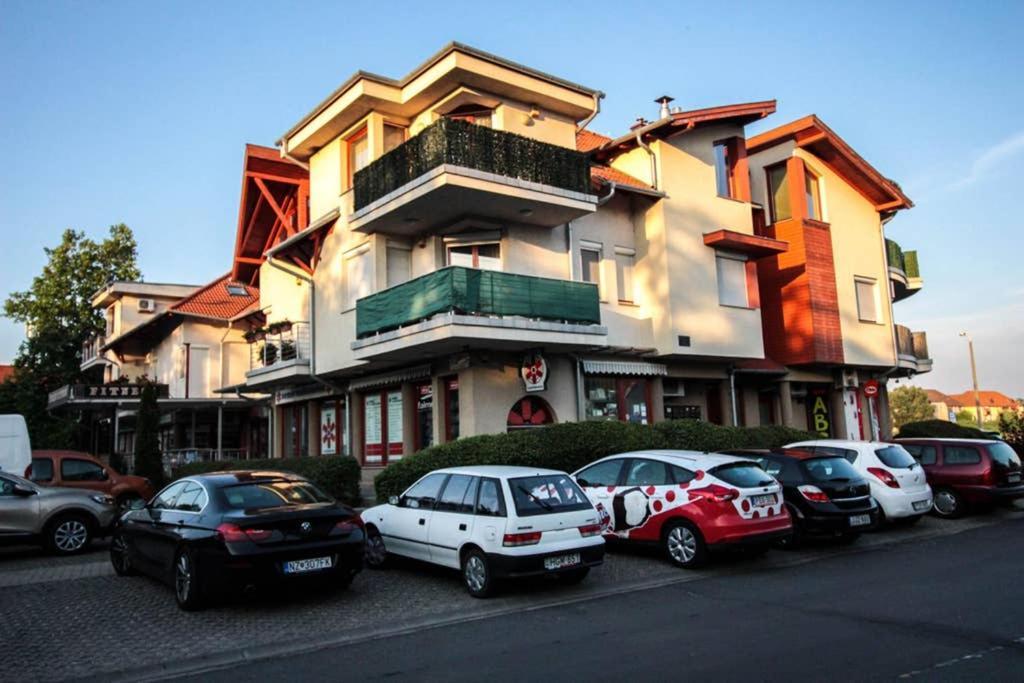 Entire Home Budapest Exterior photo